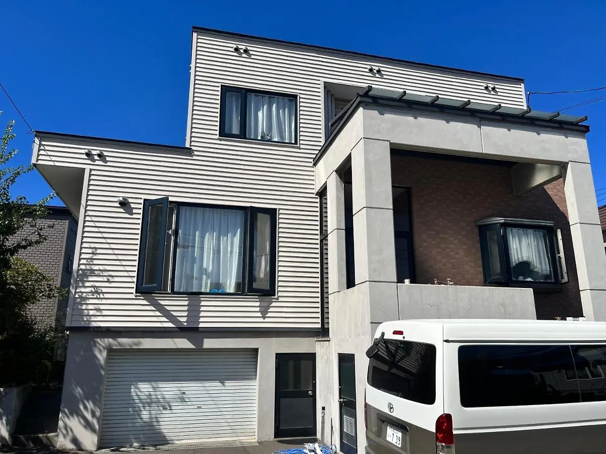 Lucky House 札幌民宿 Sapporo