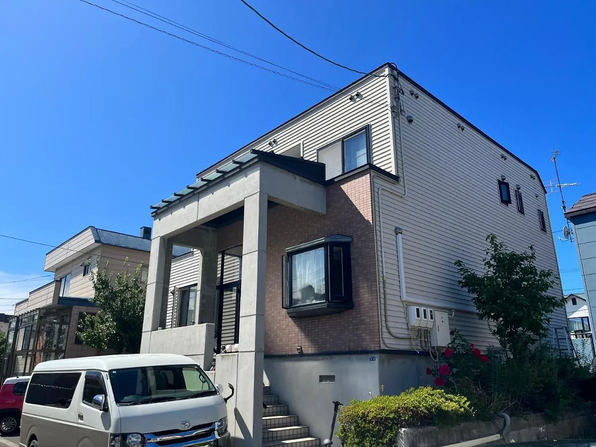 Lucky House 札幌民宿